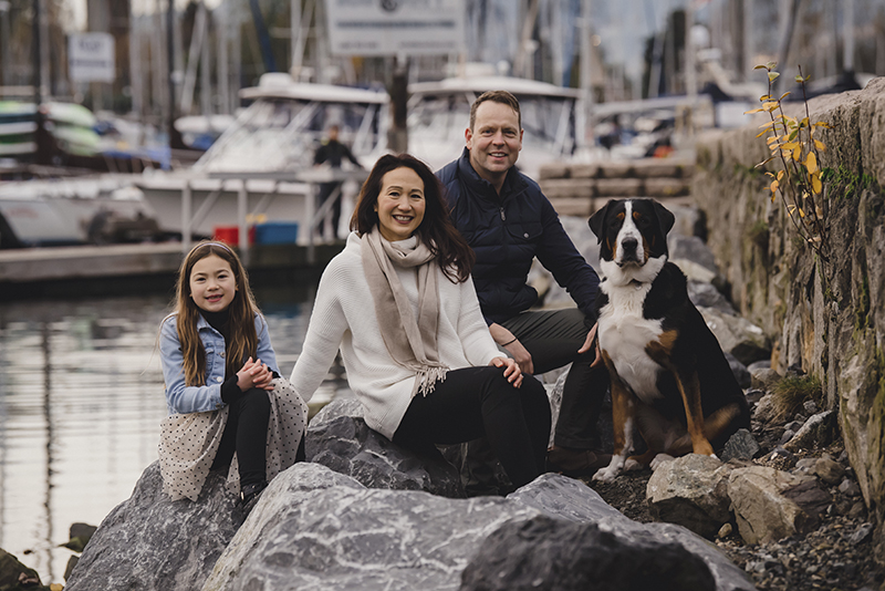 granville island family photographed with dog, family pictures