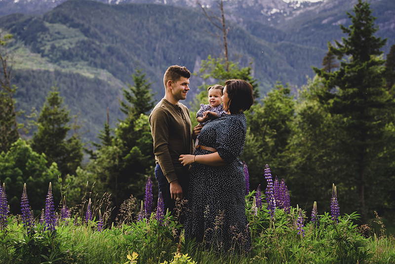 family in a field, lupine filed, squamish family, family photos